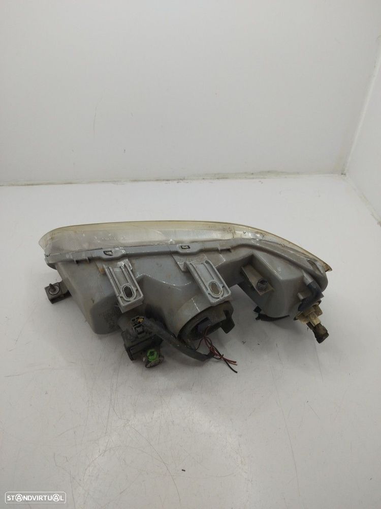 Farol/ Otica Dianteiro Dto Honda Civic Vi Aerodeck (Mb, Mc) - 2