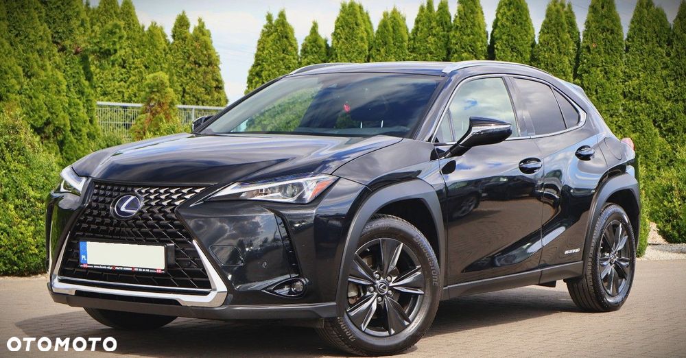 Lexus UX - 1