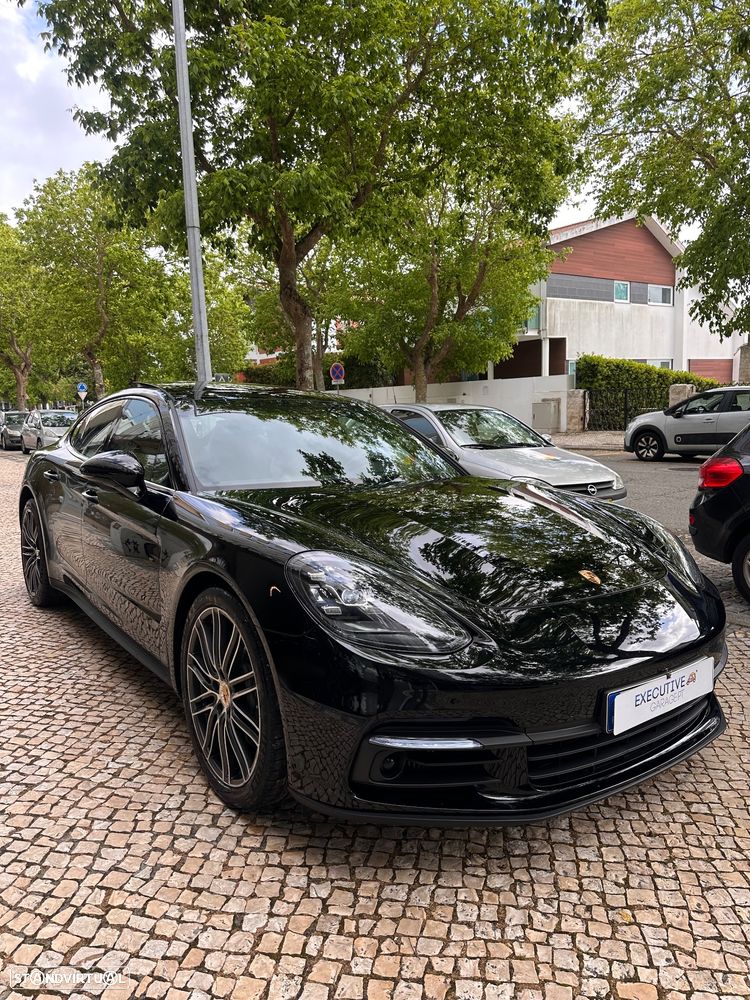 Porsche Panamera 4 S - 1