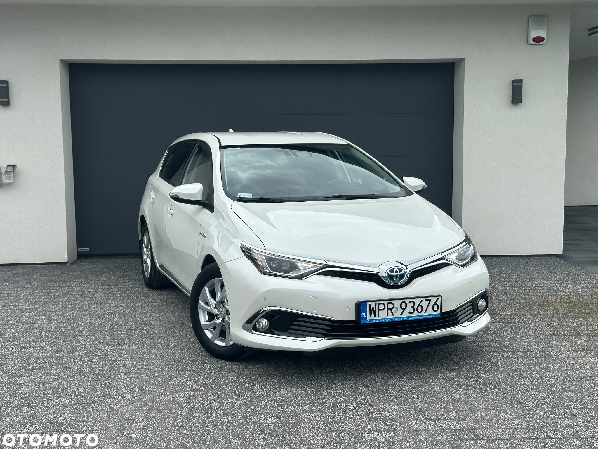 Toyota Auris Hybrid 135 Premium - 4