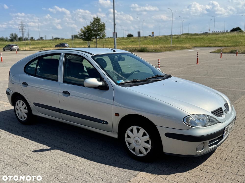 Renault Megane 1.4 RN 16V (klm) - 4