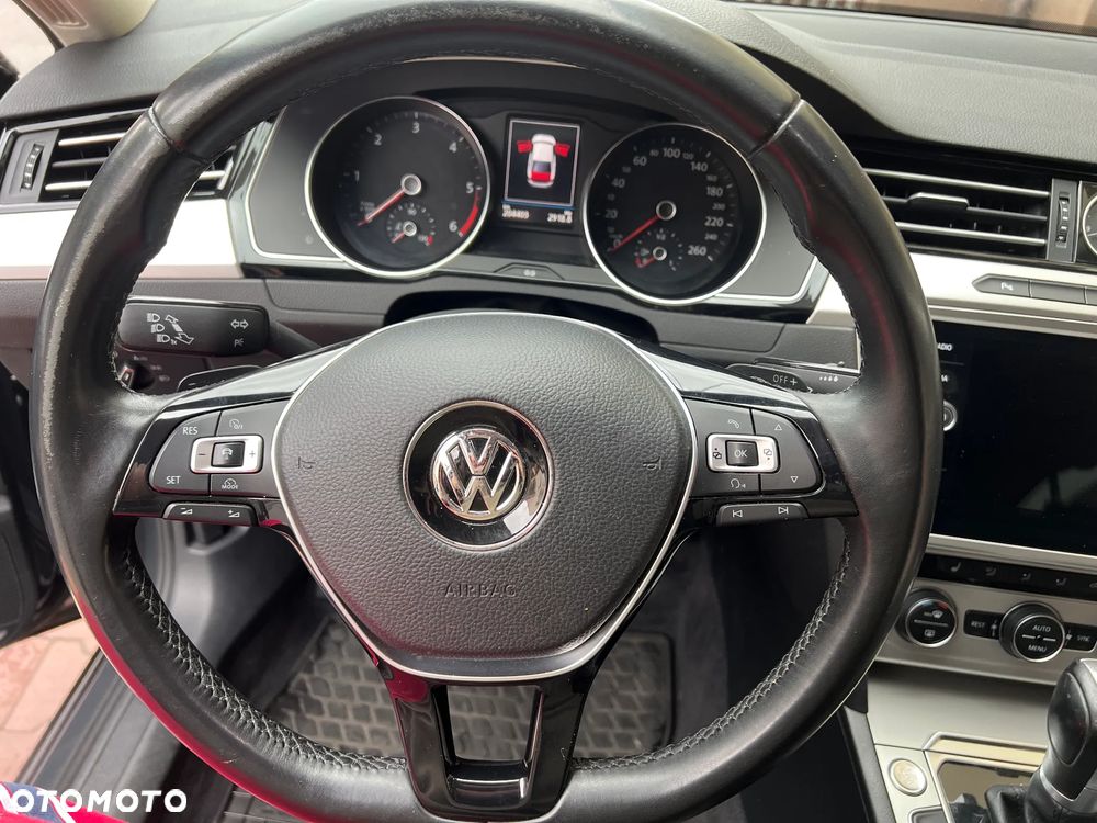 Volkswagen Passat 2.0 TDI BMT Comfortline DSG - 8