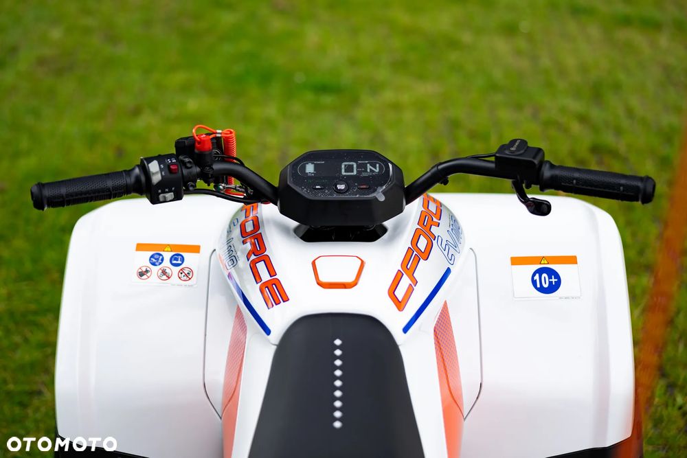 CFMoto CForce - 13
