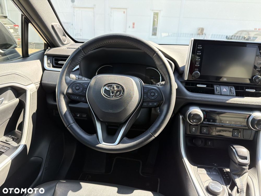 Toyota RAV4 - 13