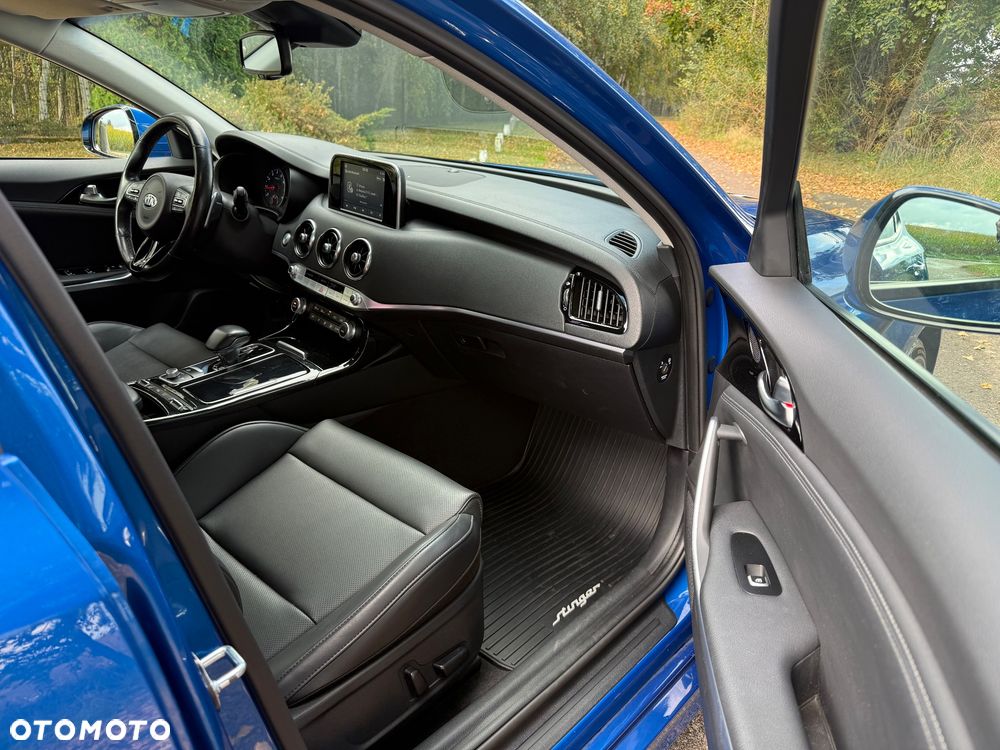 Kia Stinger 2.0 T-GDI XL - 10