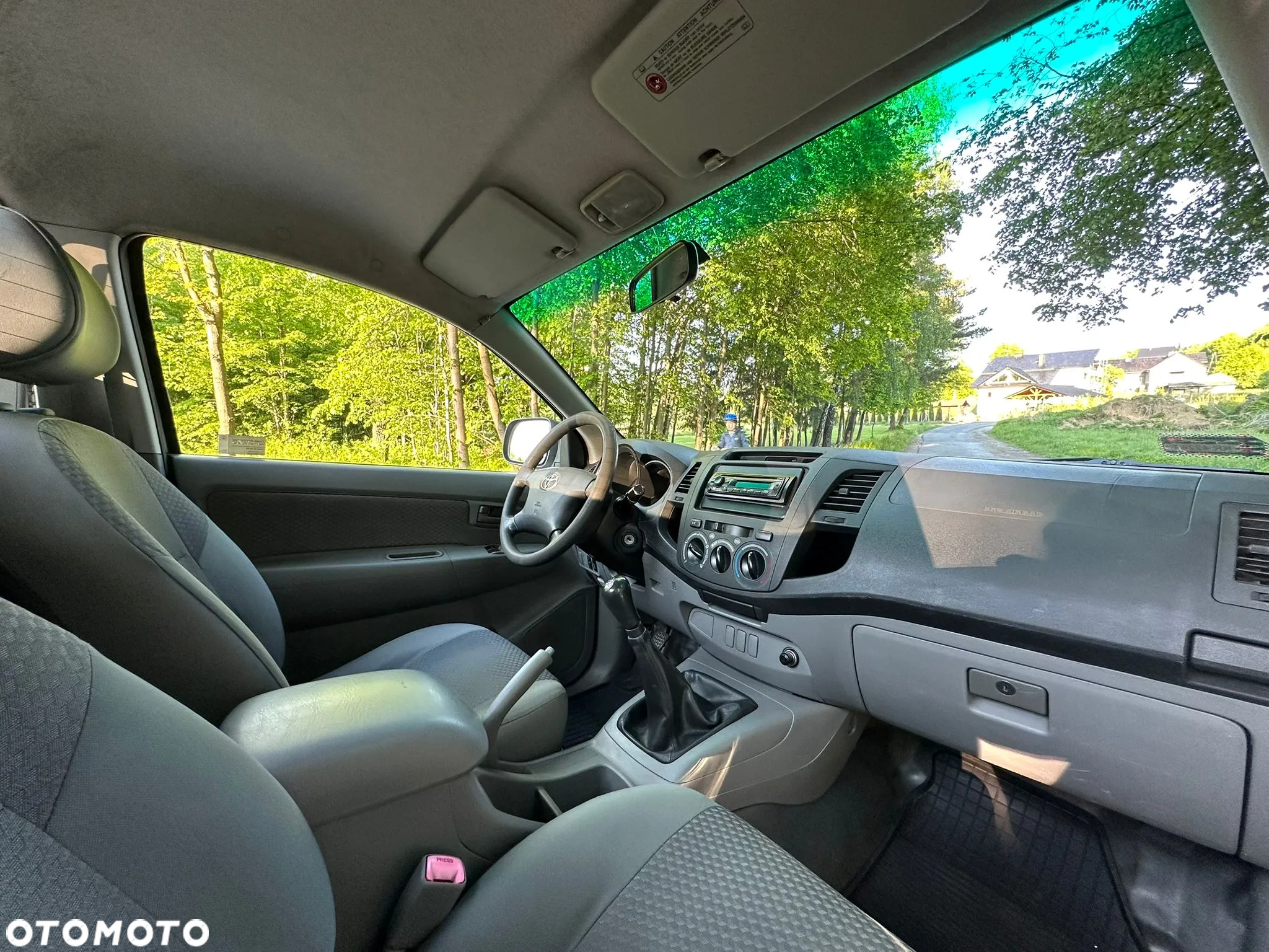 Toyota Hilux 2.5 D-4D DLX + 2os - 20