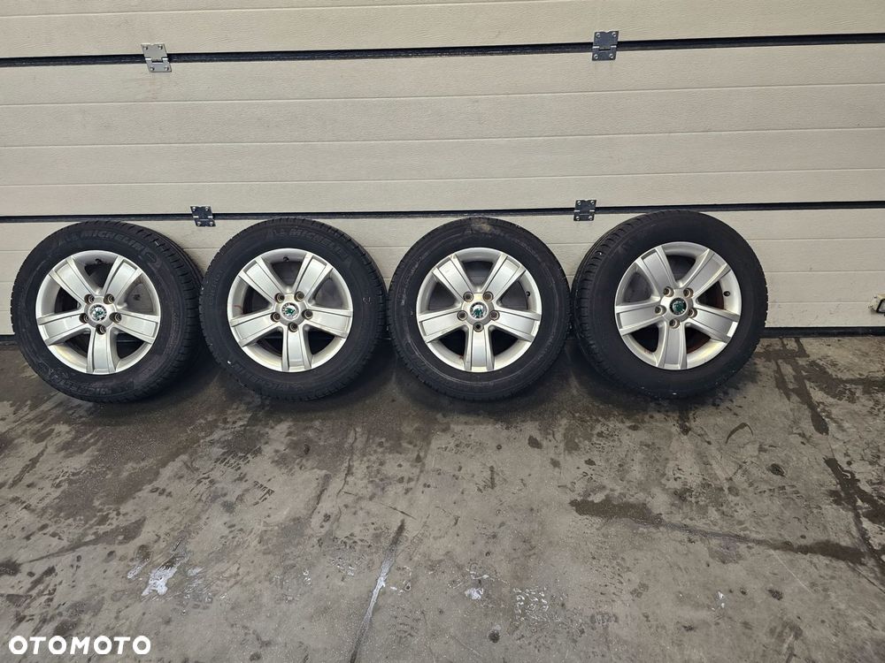felgi aluminiowa volkswagen oe skoda octavia ii 6.5" x 15" 5x112 - 1