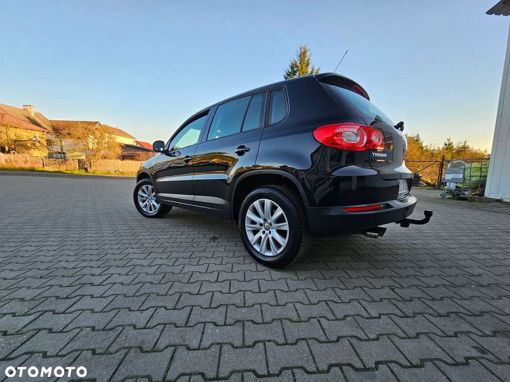 Volkswagen Tiguan 1.4 TSI BlueMotion Technology Exclusive - 12