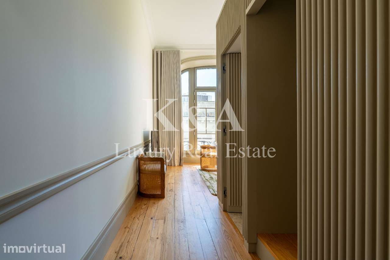 Apartamento T1, no Porto, num edificio de valor historico. - Grande imagem: 5/9