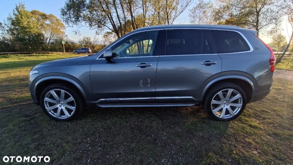 Volvo XC 90 - 6
