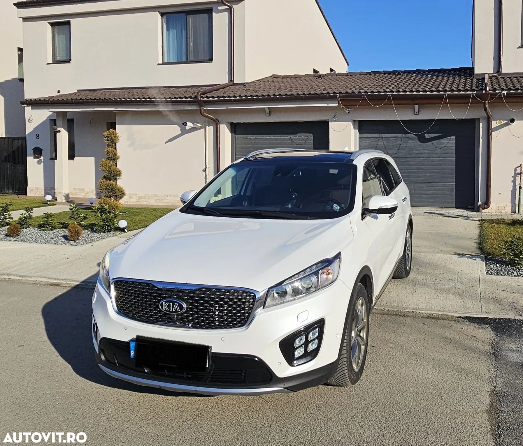 Kia Sorento - 1