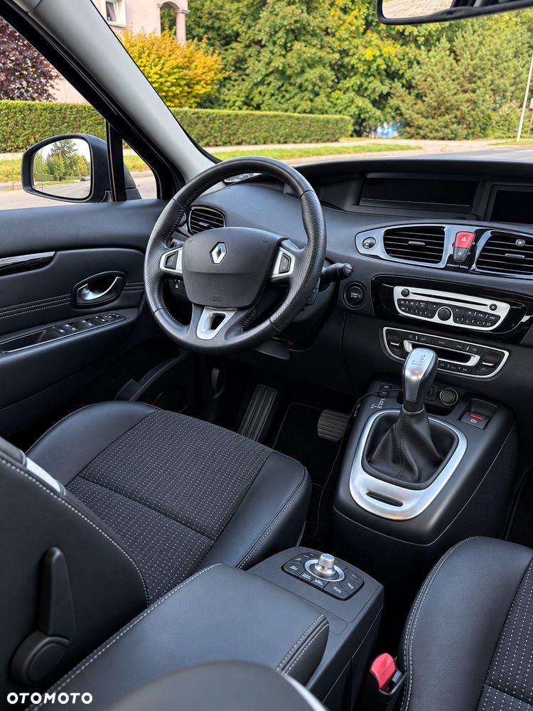 Renault Scenic - 3