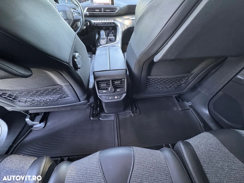 Peugeot 5008 1.6 BlueHDI EAT6 Allure - 15