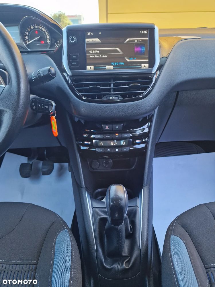 Peugeot 208 HDi 68 Access - 19