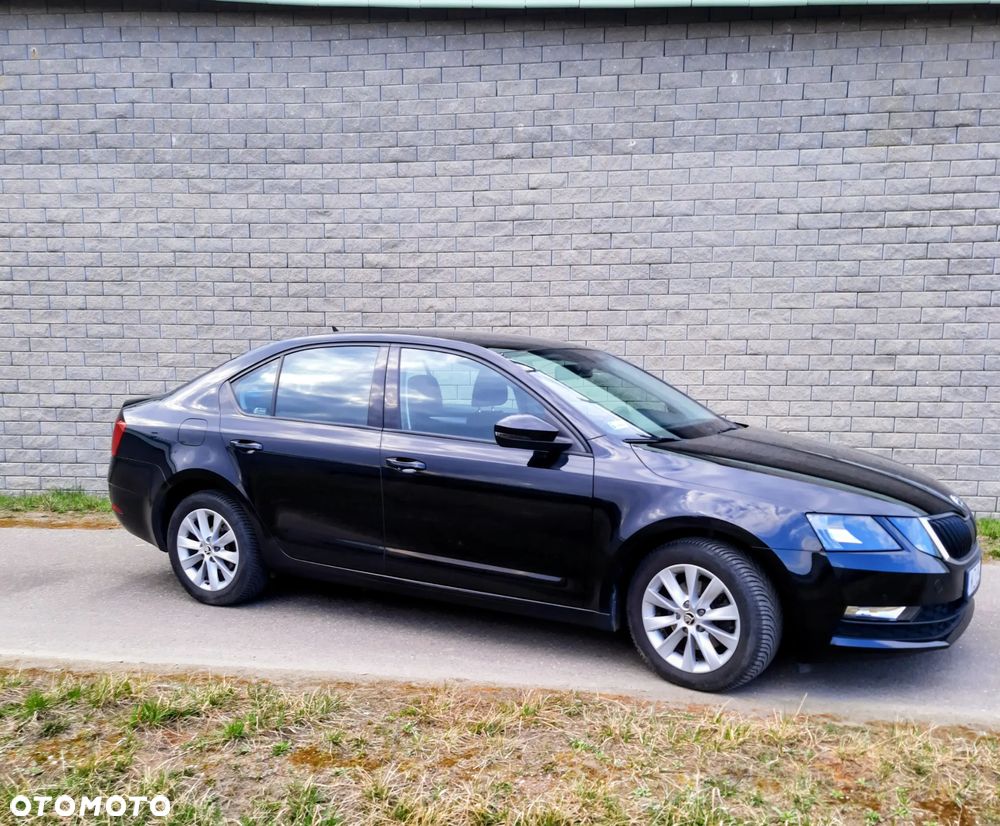 Skoda Octavia 2.0 TDI SCR Ambition - 3
