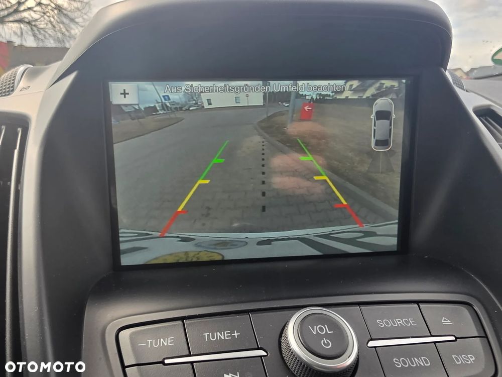 Ford Kuga 1.5 EcoBoost 2x4 Titanium - 15