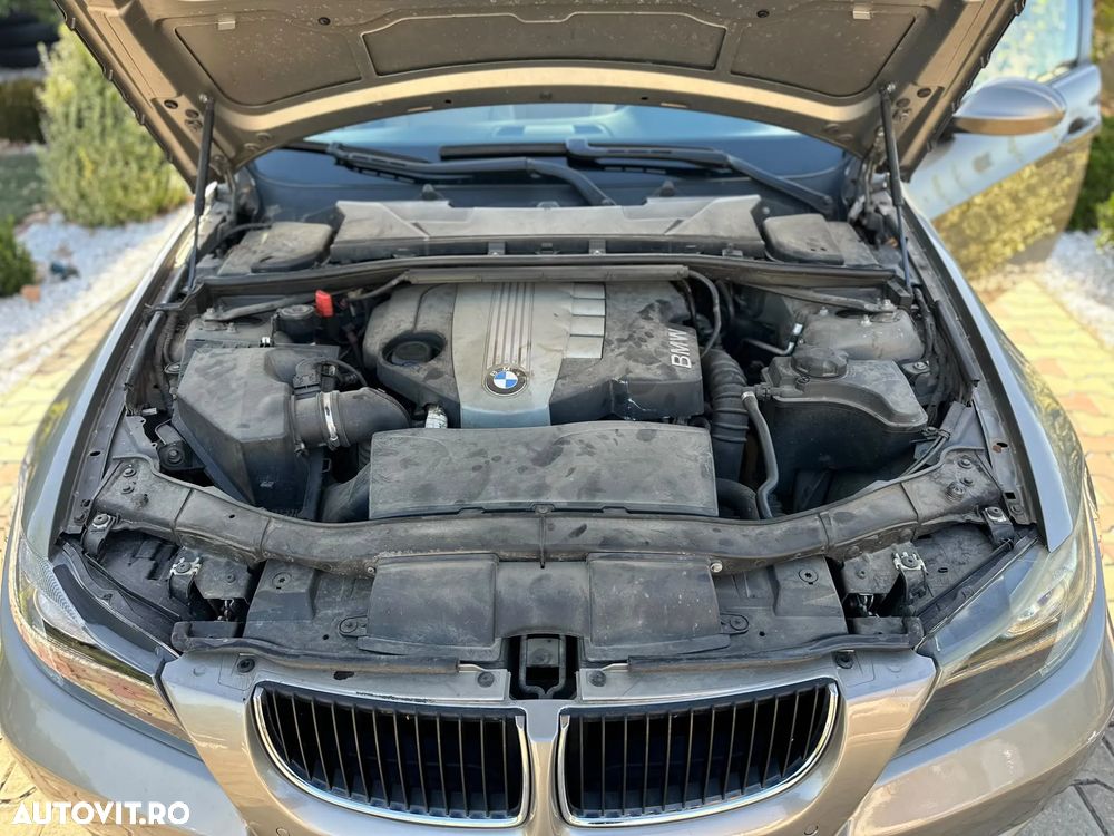 BMW Seria 3 318d - 22