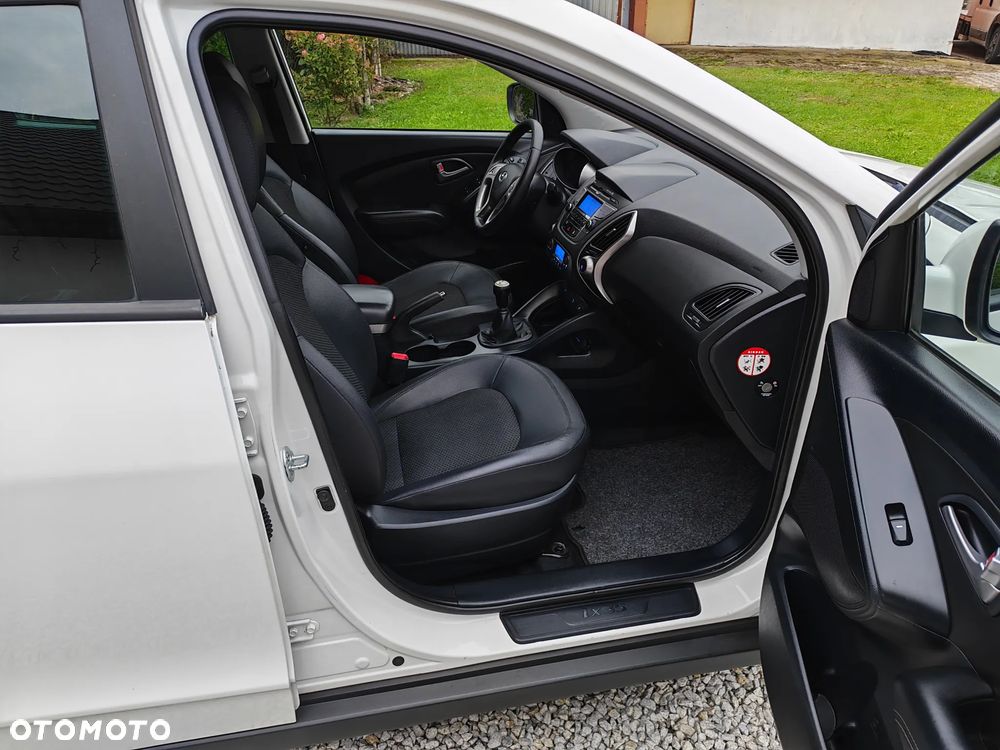 Hyundai ix35 2.0 4WD Premium - 14
