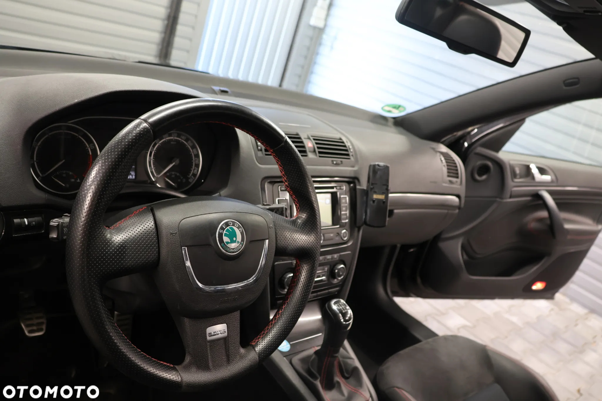 Skoda Octavia Combi 2.0 TSI RS - 7
