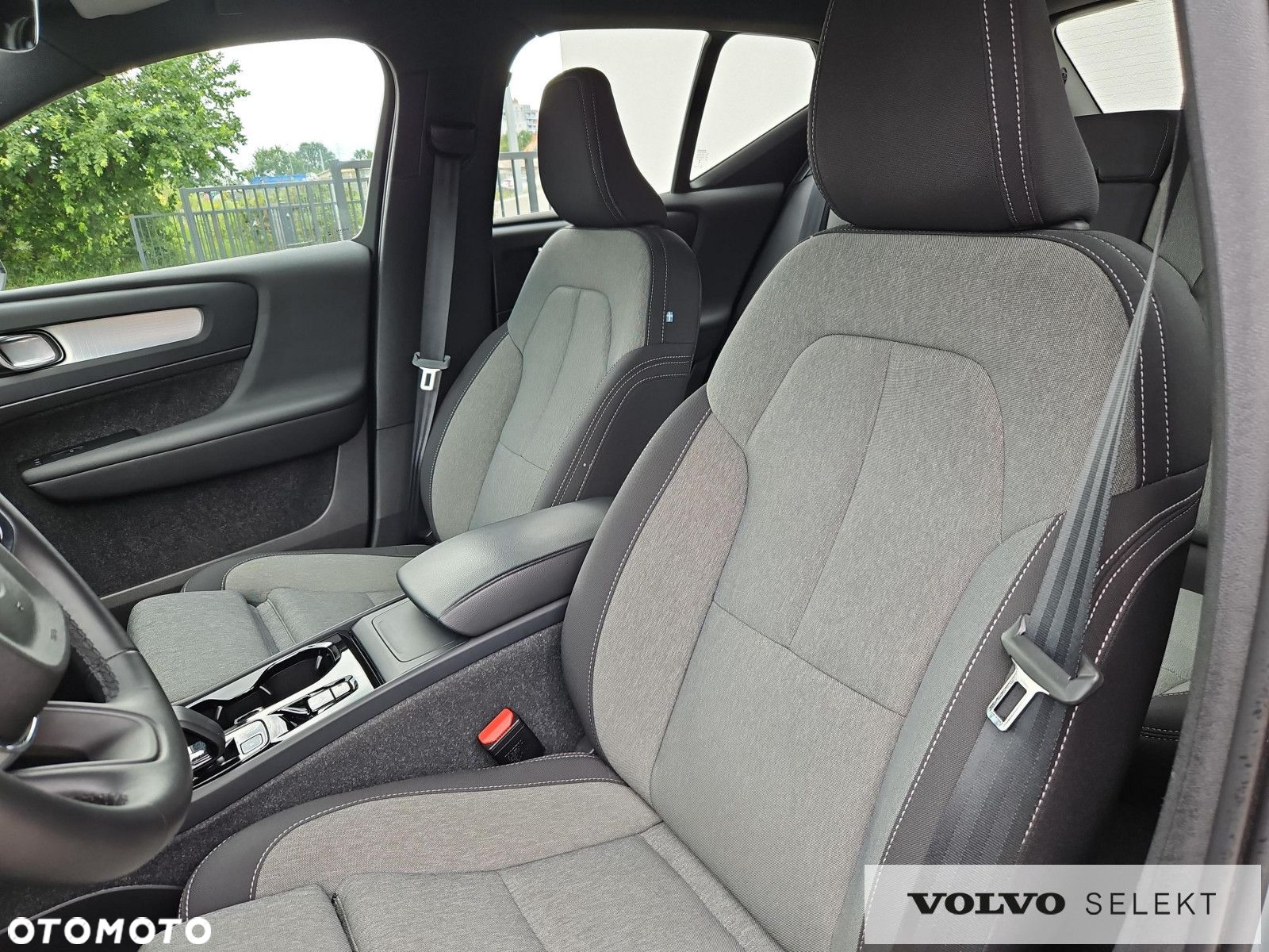 Volvo XC 40 - 23