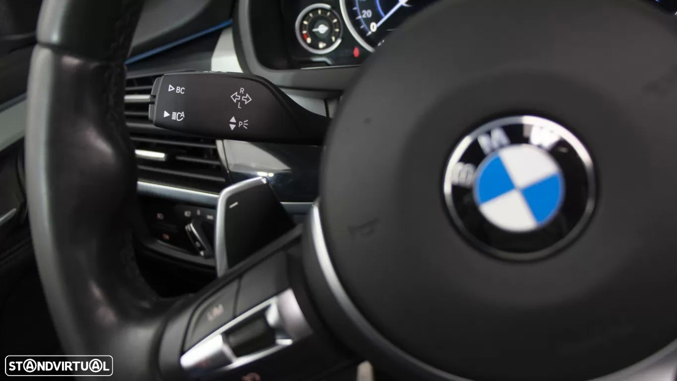 BMW X5 25 d sDrive Pack M - 29