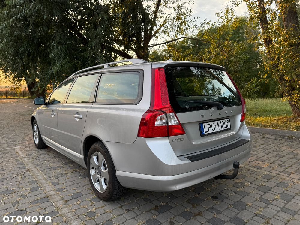 Volvo V70 2.0D Momentum - 2