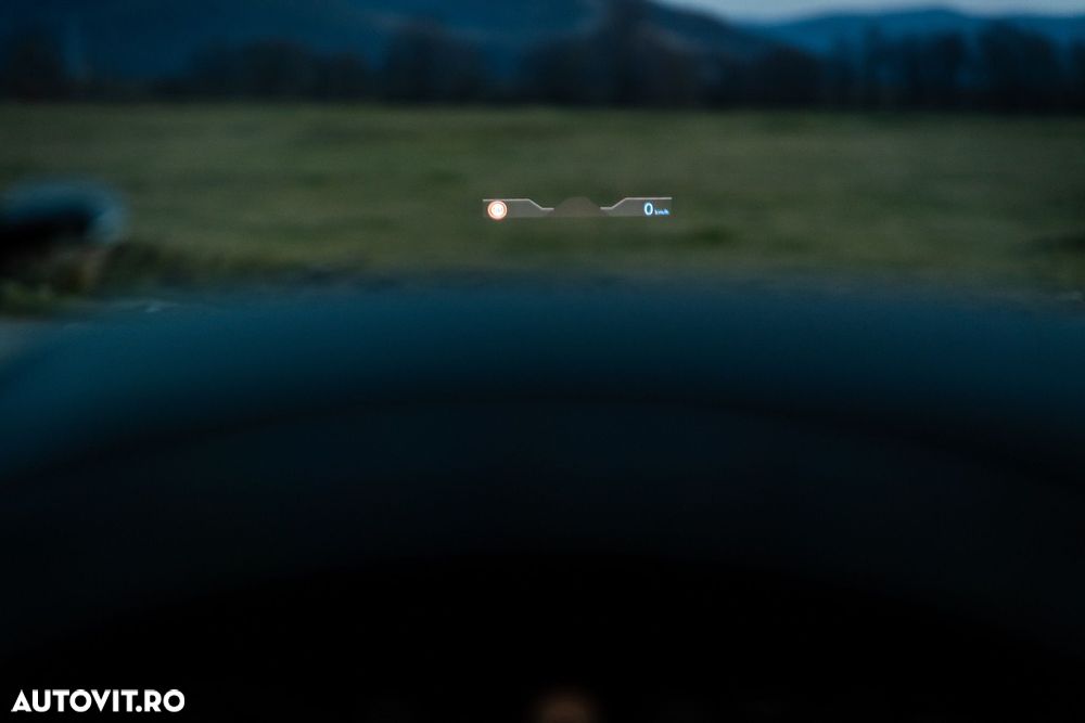 Volkswagen Touareg - 25