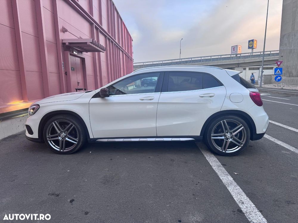 Mercedes-Benz GLA 250 4MATIC Aut. - 10