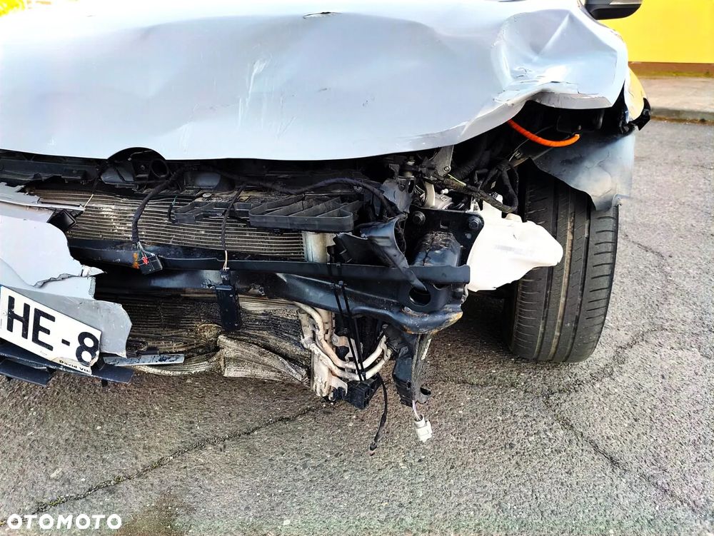 Volkswagen Golf 1.4 GTE Plug-In-Hybrid DSG - 4