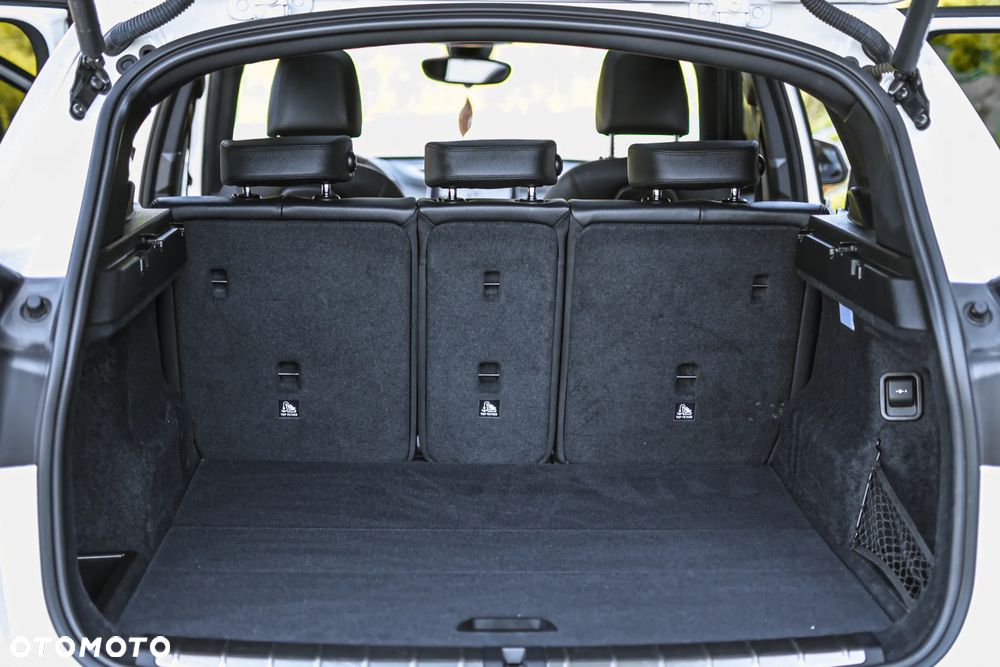 BMW X1 xDrive25i M Sport - 32