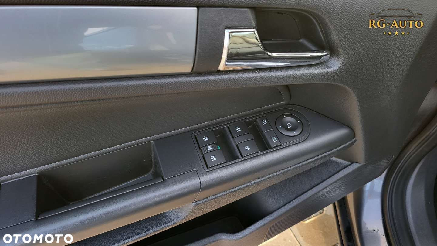 Opel Astra - 28