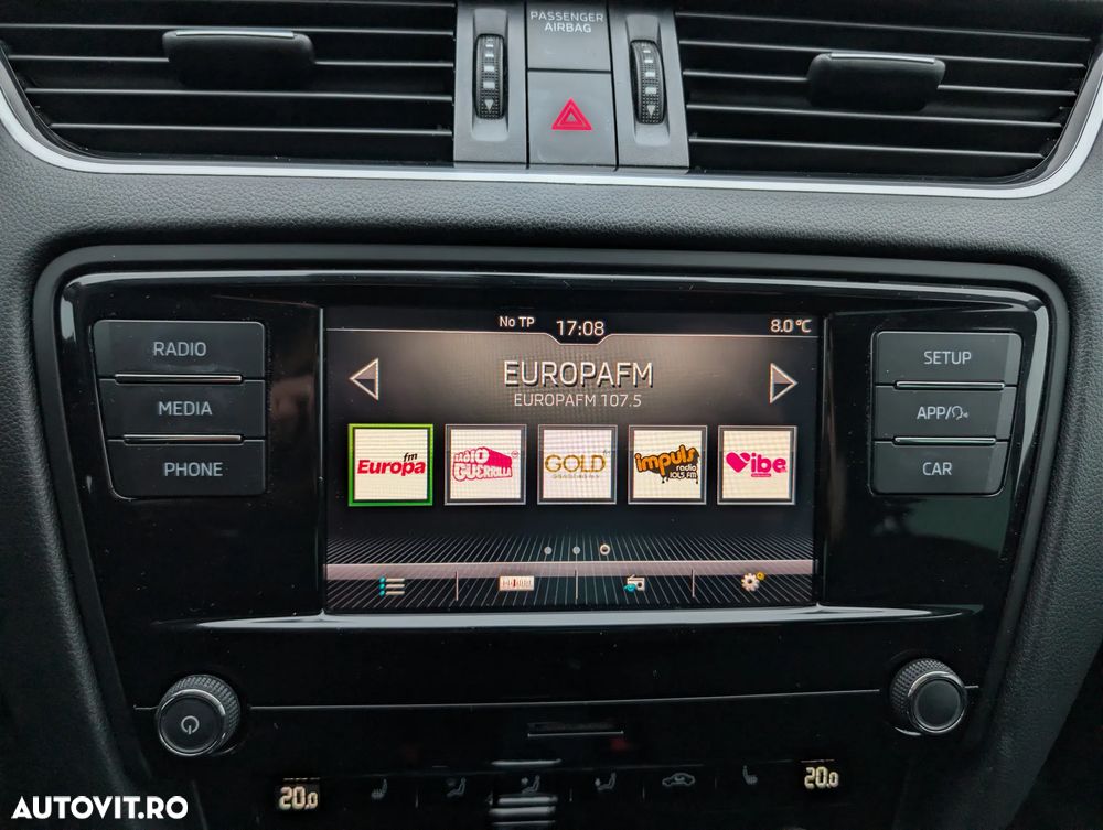 Skoda Octavia 1.5 TSI DSG Style - 20