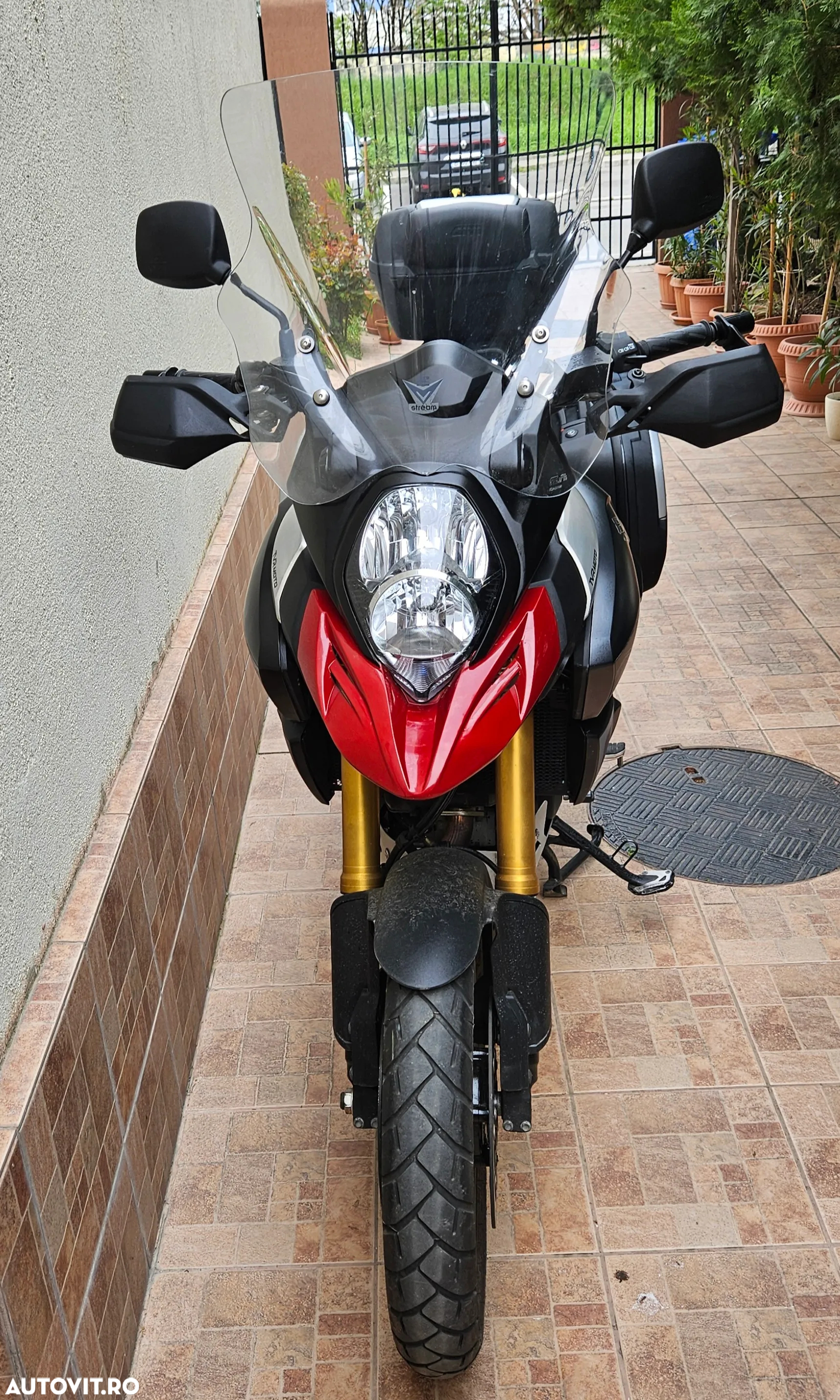 Suzuki DL 1000 V-Strom Grand Touring - 7