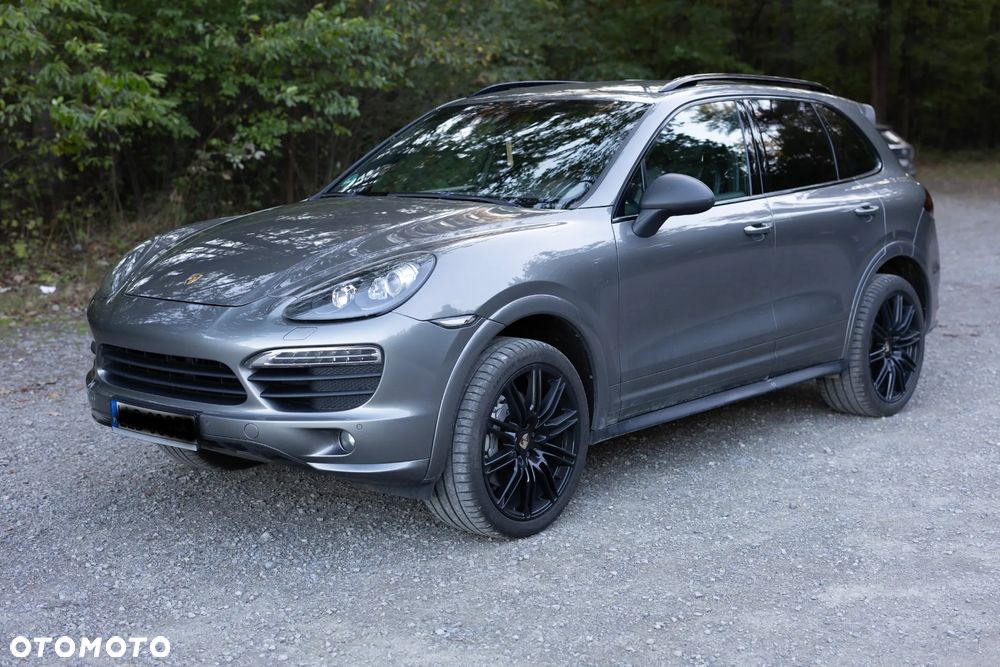 Porsche Cayenne S - 1