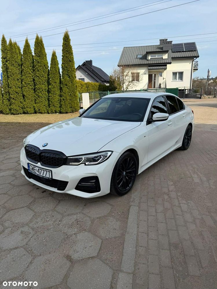 BMW Seria 3 320d Edition M Sport Shadow - 1