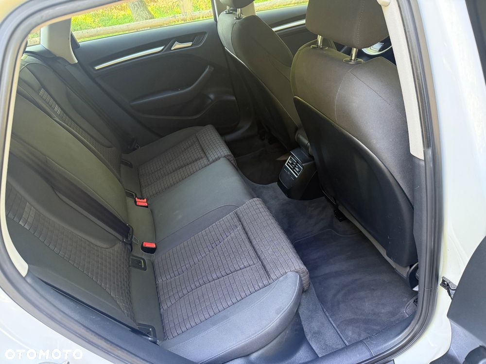 Audi A3 Sportback 2.0 TDI Attraction - 18