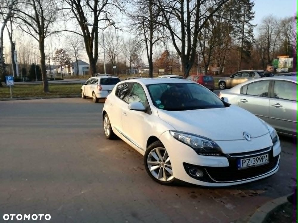 Renault Megane 2.0 140 CVT Bose Edition - 17