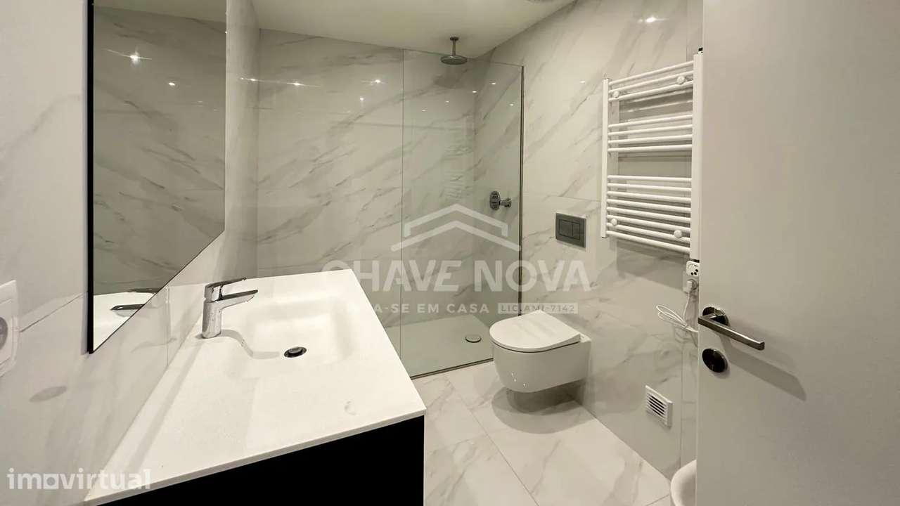 Apartamento T1 c/varanda, garagem e piscina - Grande imagem: 5/16