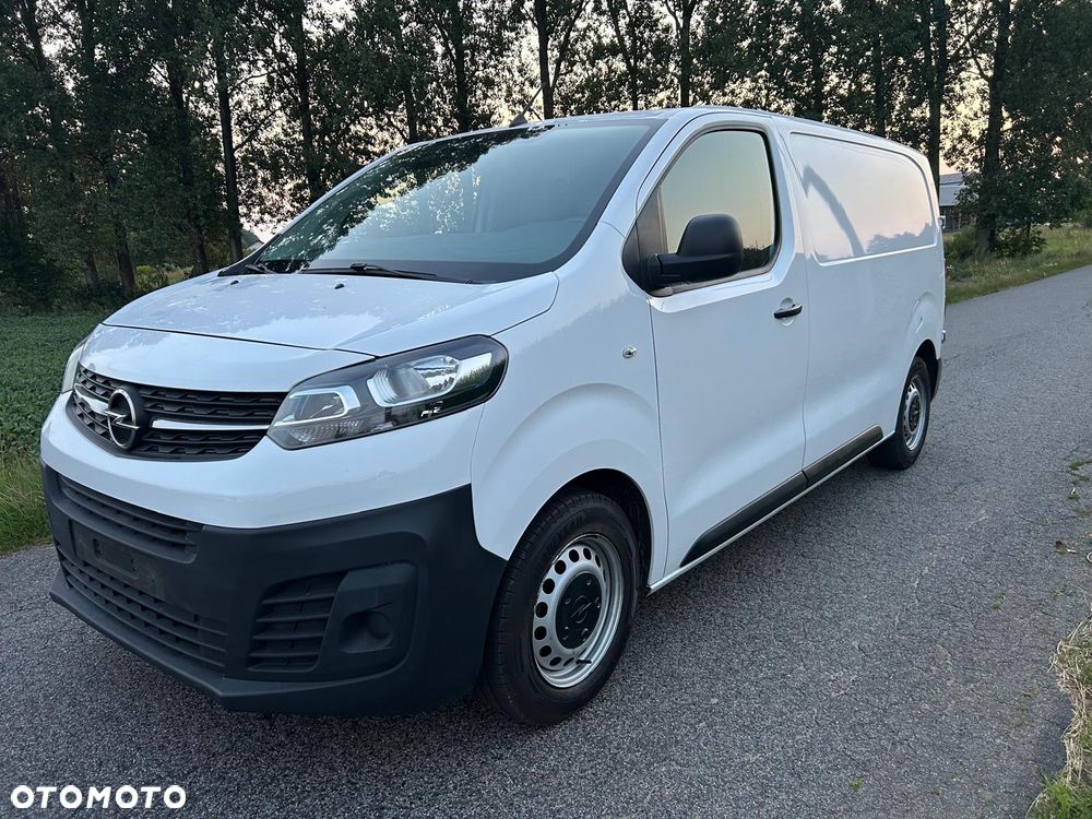 Opel Vivaro - 1