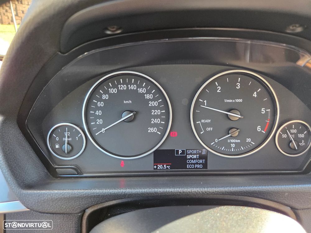 BMW 318 - 12