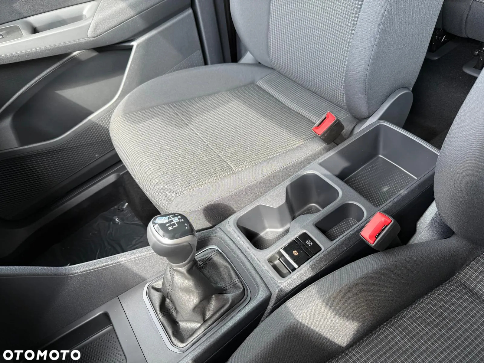 Volkswagen Caddy 1.5 TSI - 14