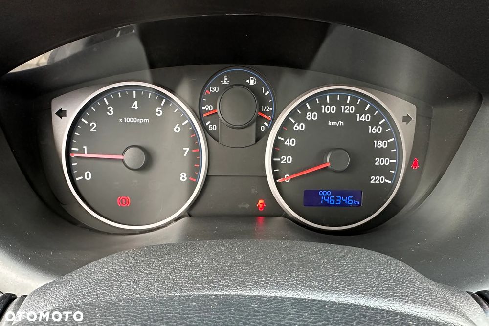 Hyundai i20 - 24