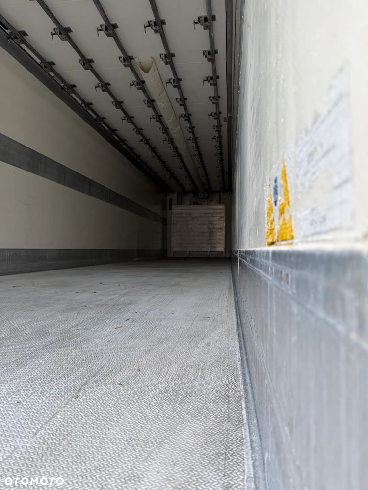 Schmitz Cargobull THERMO KING SL-200e / HAKÓWKA / 4 ZAMKI / PIERWSZA OŚ PODNSZONA / KOSZ PALETOWY / DIESEL+ELEKTRYK / DRUKARKA / 2015 ROK !! - 34