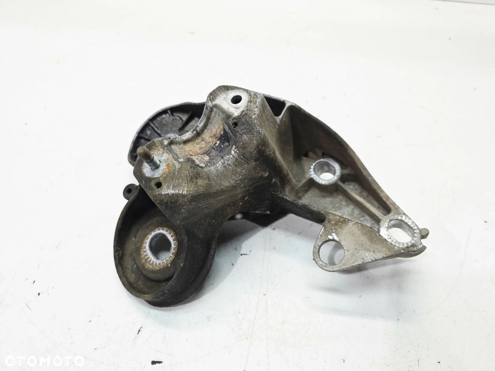 ŁAPA PODUSZKI SILNIKA LEWA AUDI A6 C6 4F0199351H - 1