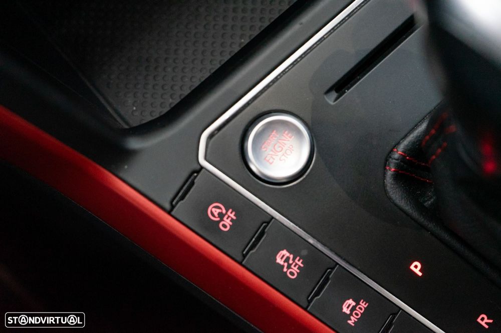 VW Polo 2.0 TSI GTI DSG - 29