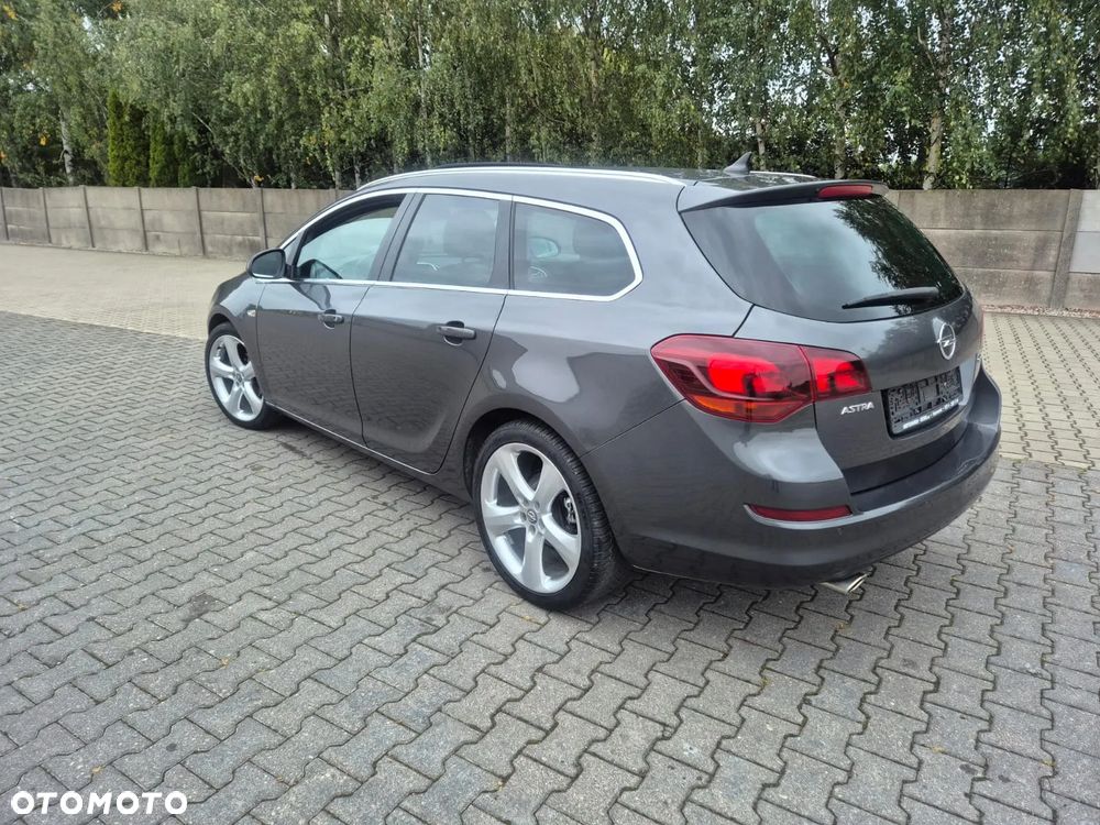 Opel Astra - 4