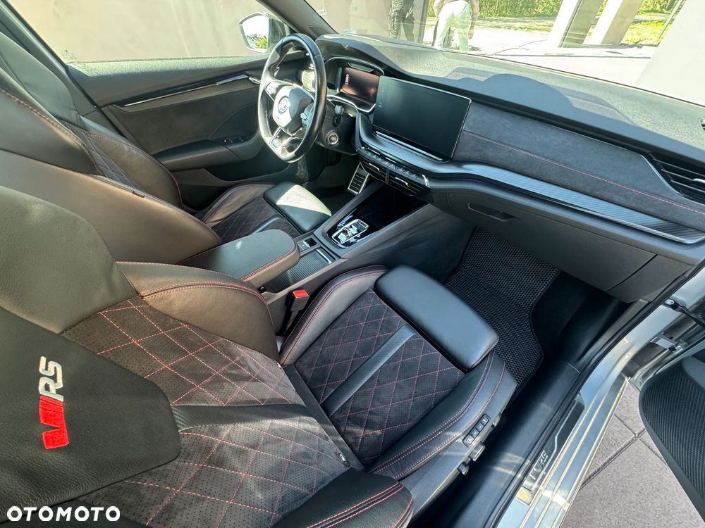 Skoda Octavia 2.0 TDI RS DSG - 24