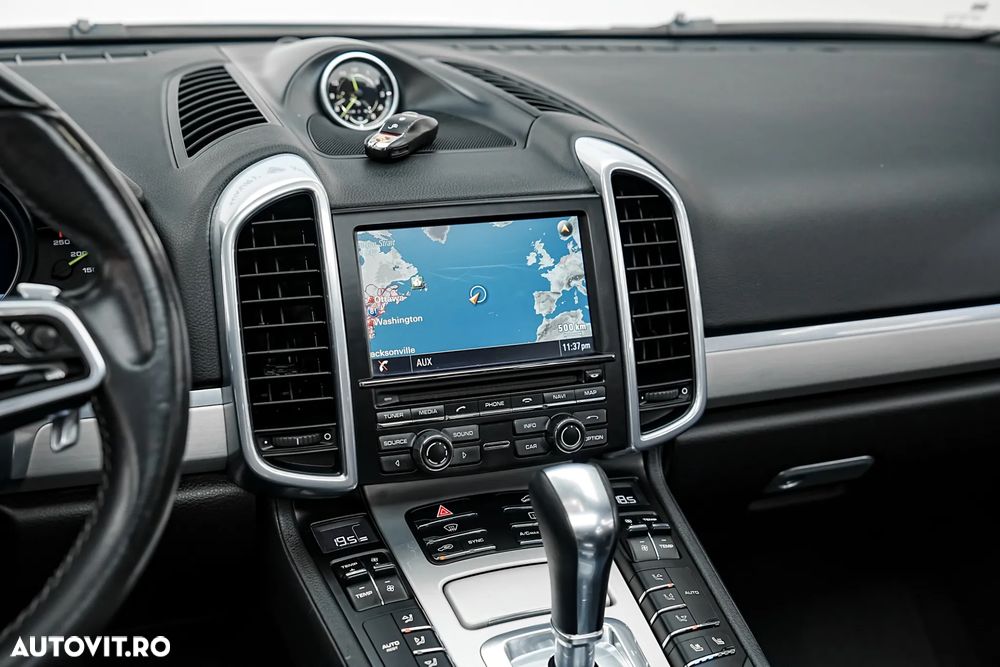 Porsche Cayenne S E-Hybrid Platinum Edition - 22