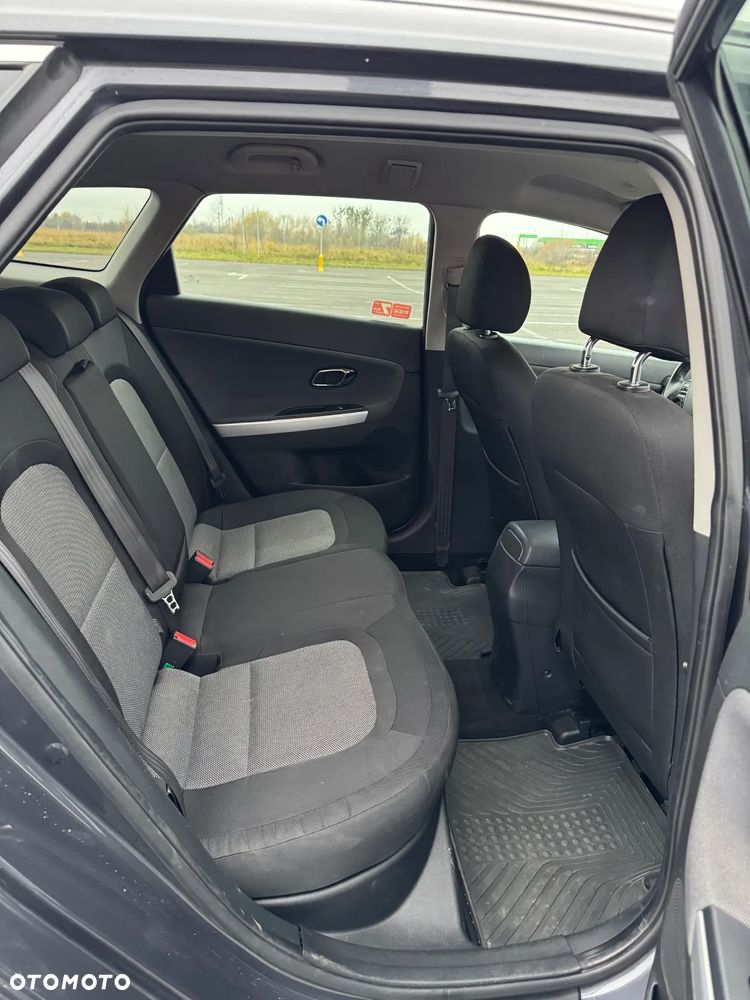 Kia Ceed 1.6 CRDi M DCT - 6