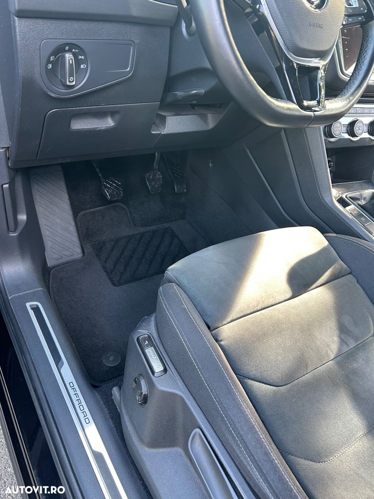 Volkswagen Tiguan 2.0 TDI 4Mot Highline - 11
